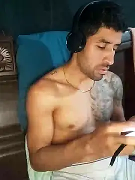 Snapshot of Alexsexygamer chatting on 02/08/26, 10:07 Alexsexygamer online show from 02/08/26, 10:07