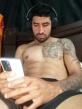 Snapshot of Alexsexygamer chatting on 04/04/26, 04:24 Alexsexygamer online show from 04/04/26, 04:24