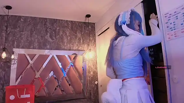 Terraelowen online show from 11/12/25, 11:36