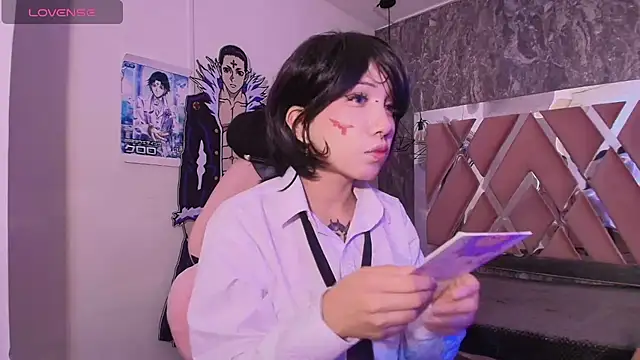 Terraelowen online show from 11/18/25, 10:29