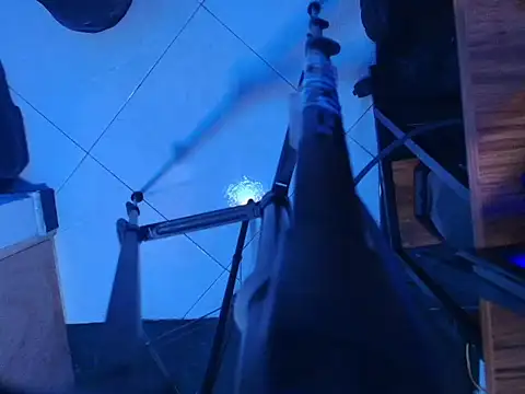 Terraelowen online show from 12/14/25, 11:27