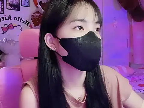 keelinnn19 online show from 09/22/25, 07:42