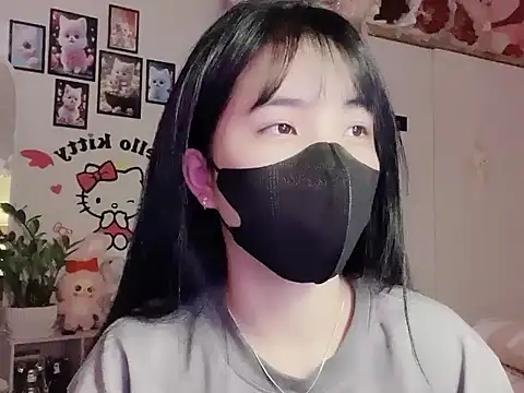 keelinnn19 online show from 11/14/25, 07:28