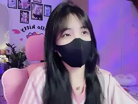 keelinnn19 online show from 09/15/25, 06:08