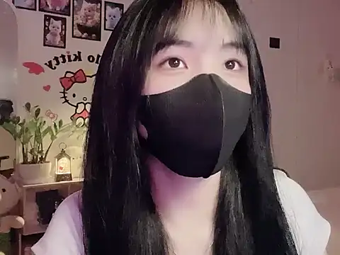 keelinnn19 online show from 12/19/25, 06:54