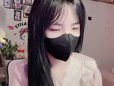 keelinnn19 online show from 11/19/25, 09:59