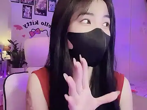 keelinnn19 online show from 10/02/25, 09:51