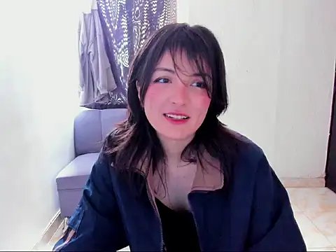 LilyWest19 online show from 12/17/25, 06:35