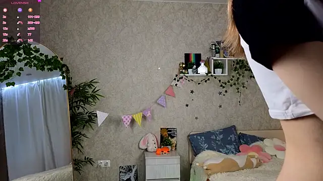 AnnyiBlue online show from 03/25/26, 12:37