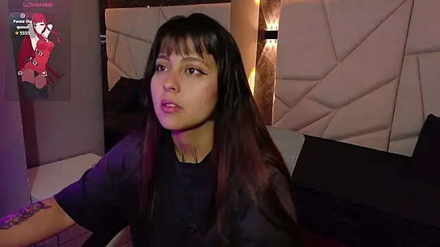 sophiaa 7 online show from 11/07/25, 11:15