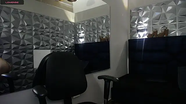 angeles azul online show from 10/05/25, 08:43