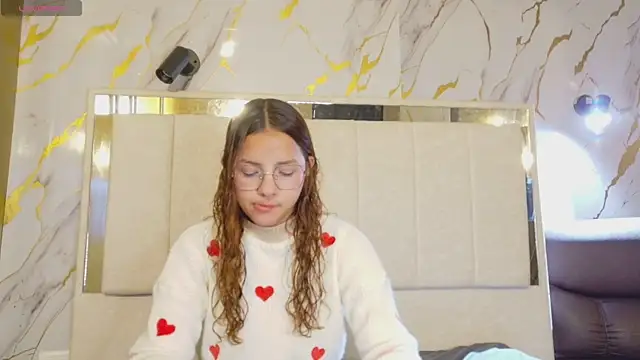 angeles azul online show from 04/15/26, 01:37