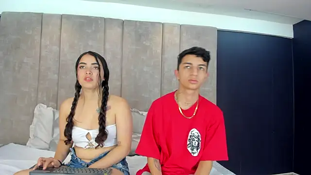 NickandAbby  online show from 02/13/26, 08:42