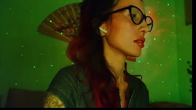 KiotoShine online show from 11/15/25, 07:40