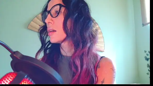 KiotoShine online show from 12/17/25, 08:30