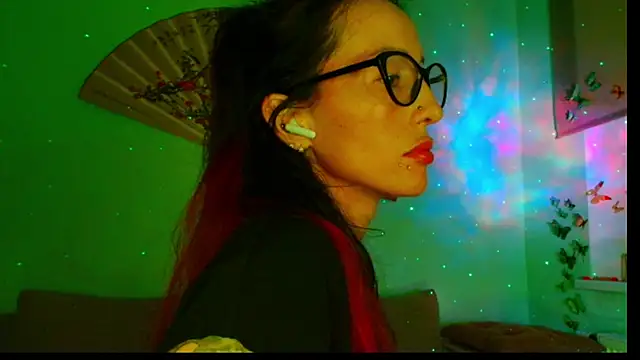 KiotoShine online show from 10/28/25, 07:24