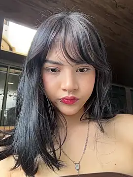 TatiLee online show from 06/19/26, 02:56