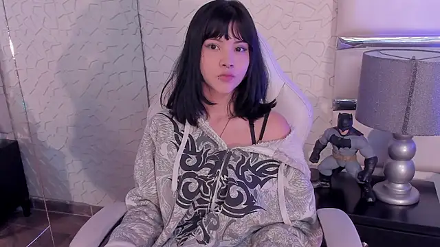 TatiLee online show from 03/26/26, 11:41