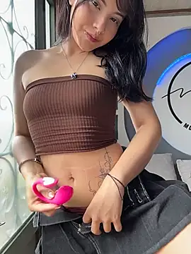 TatiLee online show from 07/13/26, 03:00