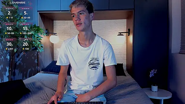 nicktorn online show from 11/13/25, 08:24