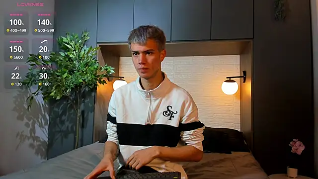 nicktorn online show from 10/19/25, 12:08