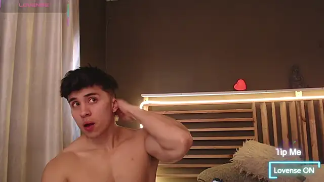 PaulEvens online show from 12/01/25, 01:34