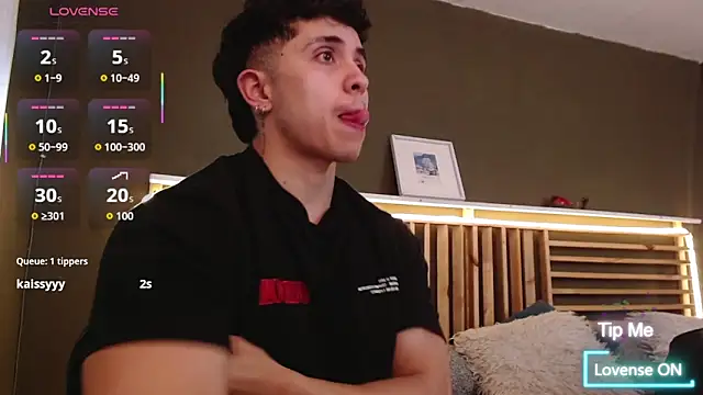 PaulEvens online show from 10/24/25, 02:05