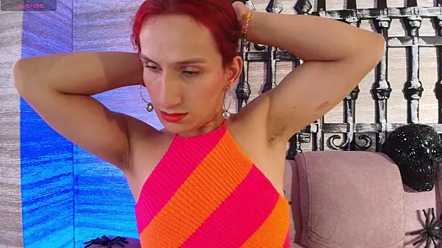 Snapshot of venus_firekiss chatting on 10/27/25, 06:53 venus firekiss online show from 10/27/25, 06:53