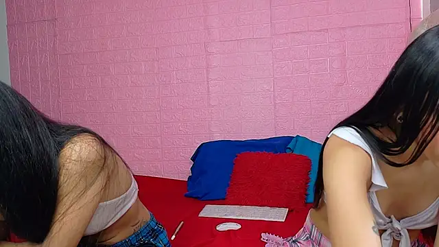 harleymia68 online show from 11/28/25, 01:11