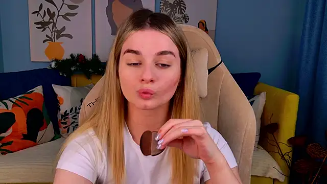 SweetyLicky online show from 12/19/25, 03:36