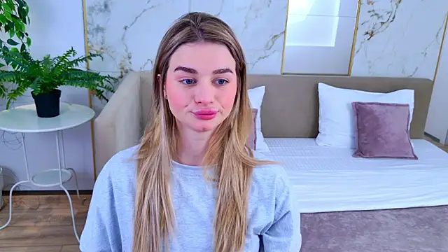 SweetyLicky online show from 02/20/26, 04:09