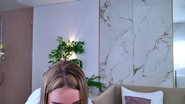 SweetyLicky online show from 02/21/26, 04:09