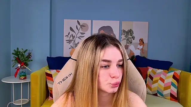 SweetyLicky online show from 01/08/26, 04:13