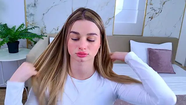 SweetyLicky online show from 02/19/26, 04:15