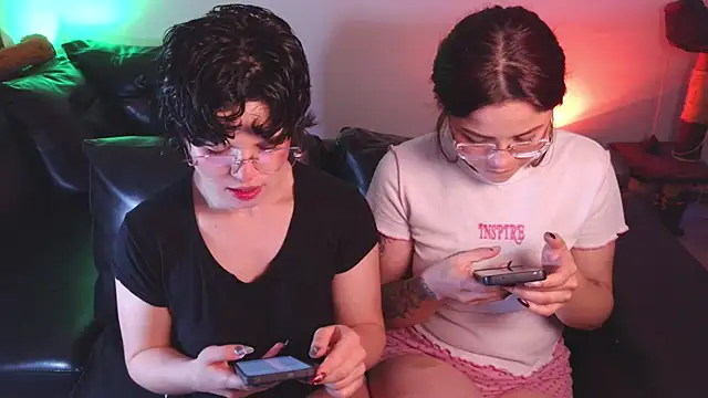 marsearth22  online show from 12/03/25, 02:12