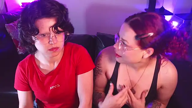 marsearth22  online show from 01/19/26, 01:42