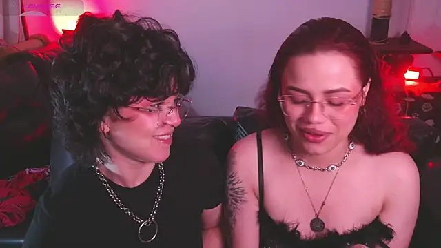 marsearth22  online show from 12/23/25, 01:49