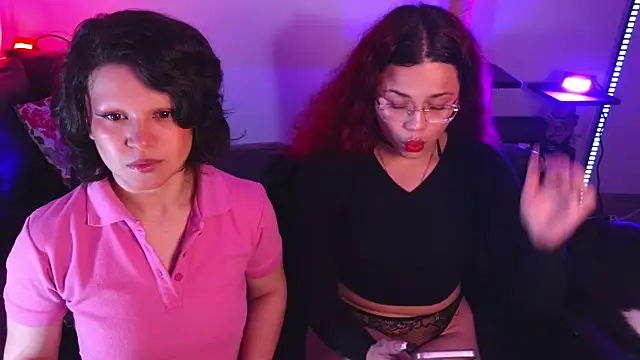 marsearth22  online show from 04/07/26, 03:19