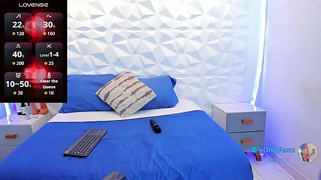 salem cute online show from 09/09/25, 02:43