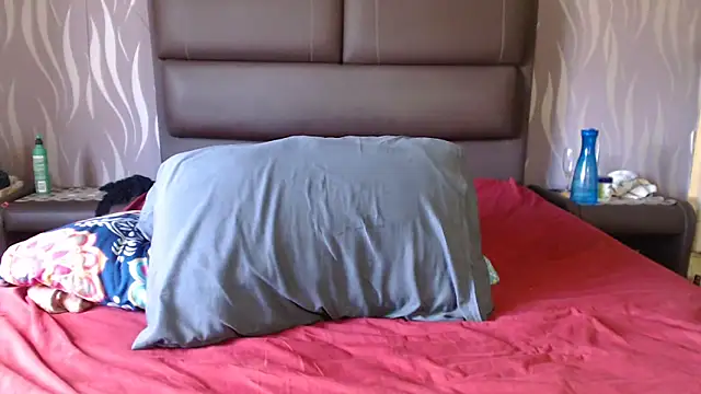 Snapshot of BoobsQueen46K chatting on 03/10/25, 12:06 BoobsQueen46K online show from 03/10/25, 12:06