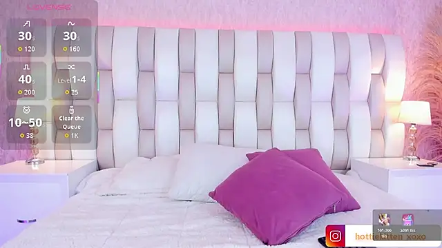 Viollet xoxo online show from 02/05/26, 07:32