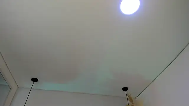 Viollet xoxo online show from 10/03/25, 08:32