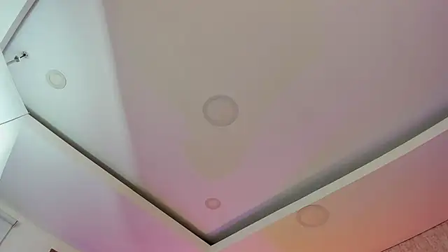 Viollet xoxo online show from 02/16/26, 07:45