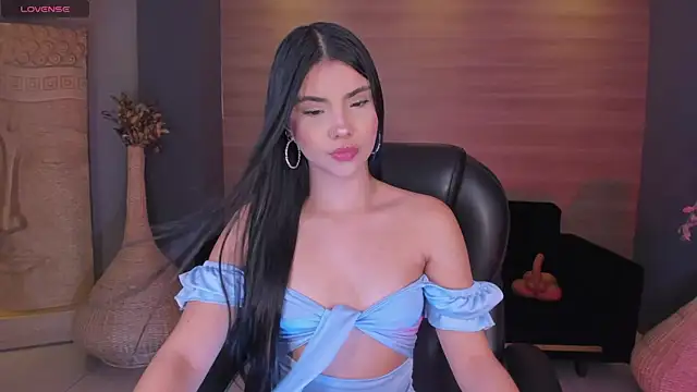 MiaLaurence online show from 02/20/26, 07:38