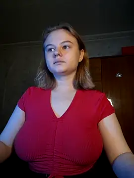 Snapshot of SlipperSherry chatting on 11/06/25, 10:25 SlipperSherry online show from 11/06/25, 10:25