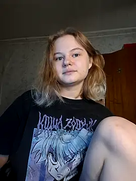 Snapshot of SlipperSherry chatting on 11/28/25, 09:53 SlipperSherry online show from 11/28/25, 09:53