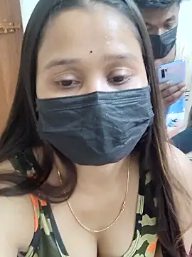 Snapshot of DPK25 chatting on 11/03/25, 03:48 DPK25 online show from 11/03/25, 03:48