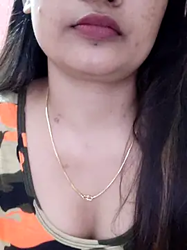 Snapshot of DPK25 chatting on 12/14/25, 01:39 DPK25 online show from 12/14/25, 01:39