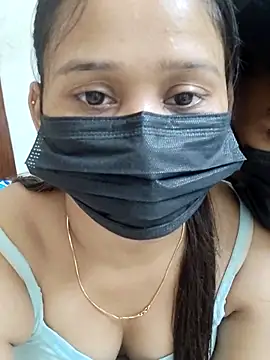 Snapshot of DPK25 chatting on 10/29/25, 03:55 DPK25 online show from 10/29/25, 03:55