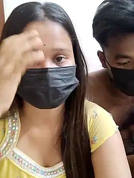 Snapshot of DPK25 chatting on 10/31/25, 03:52 DPK25 online show from 10/31/25, 03:52